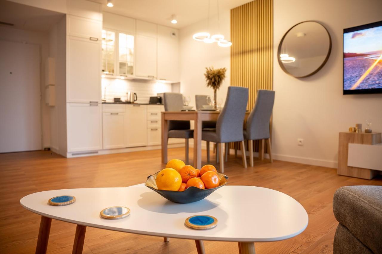 Pinea Sky Premium Apartament Z Widokiem Na Morze Ze Spa I Basenem Przy Plazy Pobierowo Exteriér fotografie